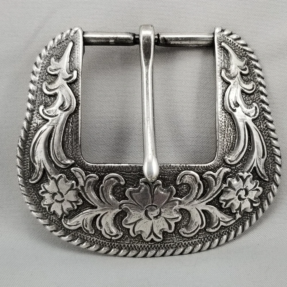 Vintage 1996 Floral Engraved Western Belt Buckle Rope Edge Taiwan ROC Pin Buckle
